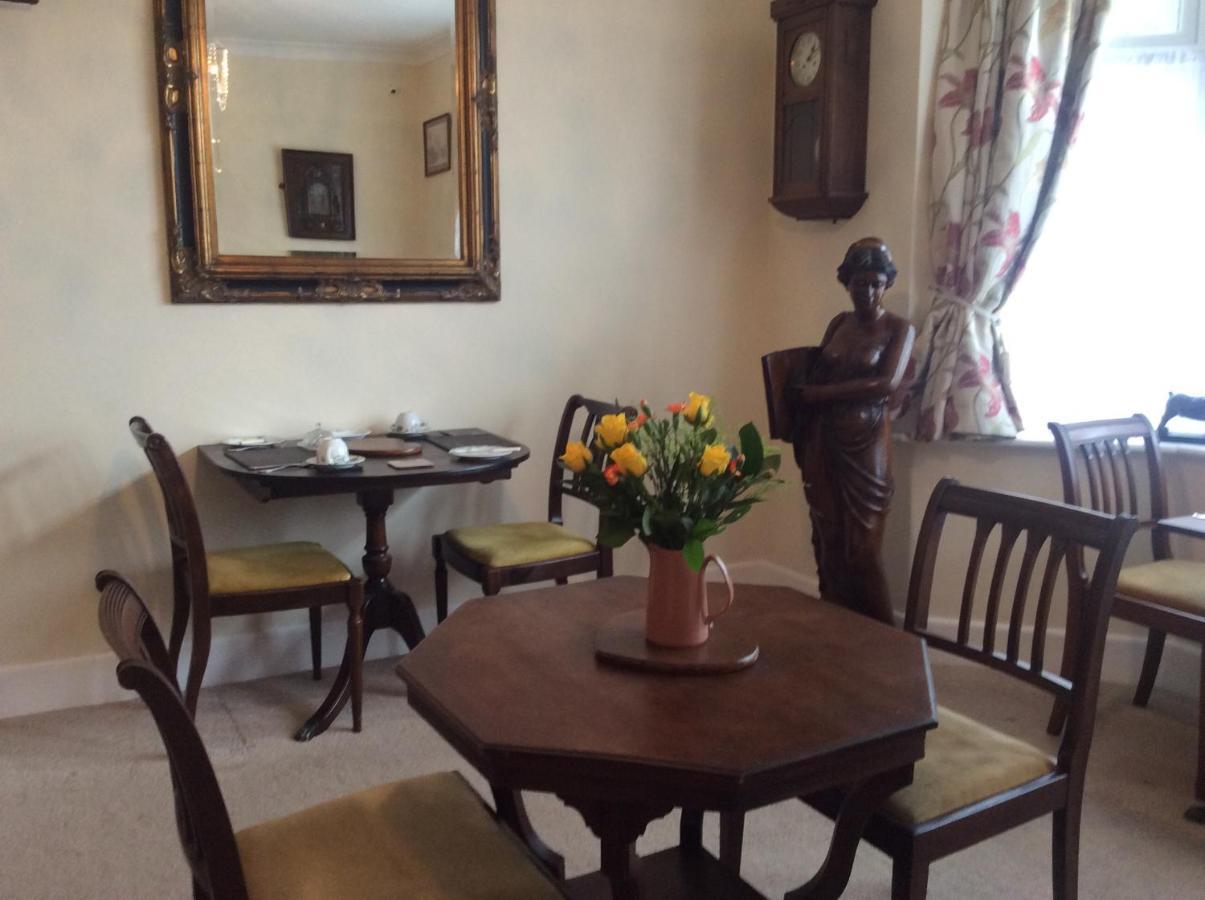 Heatherdene House Corfe Mullen 외부 사진
