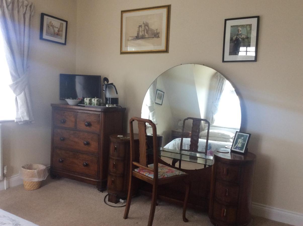 Heatherdene House Corfe Mullen 외부 사진