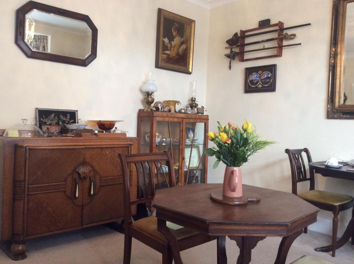 Heatherdene House Corfe Mullen 외부 사진