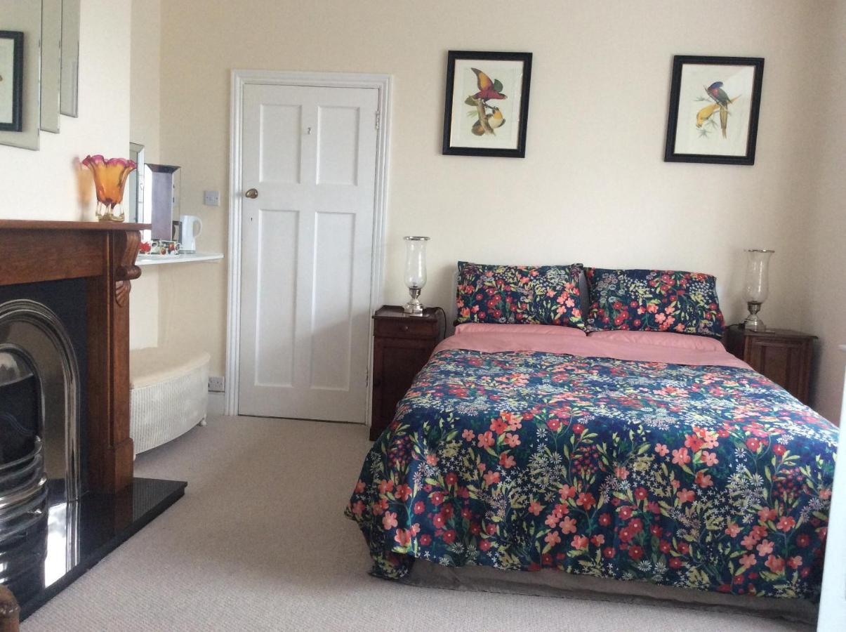 Heatherdene House Corfe Mullen 외부 사진